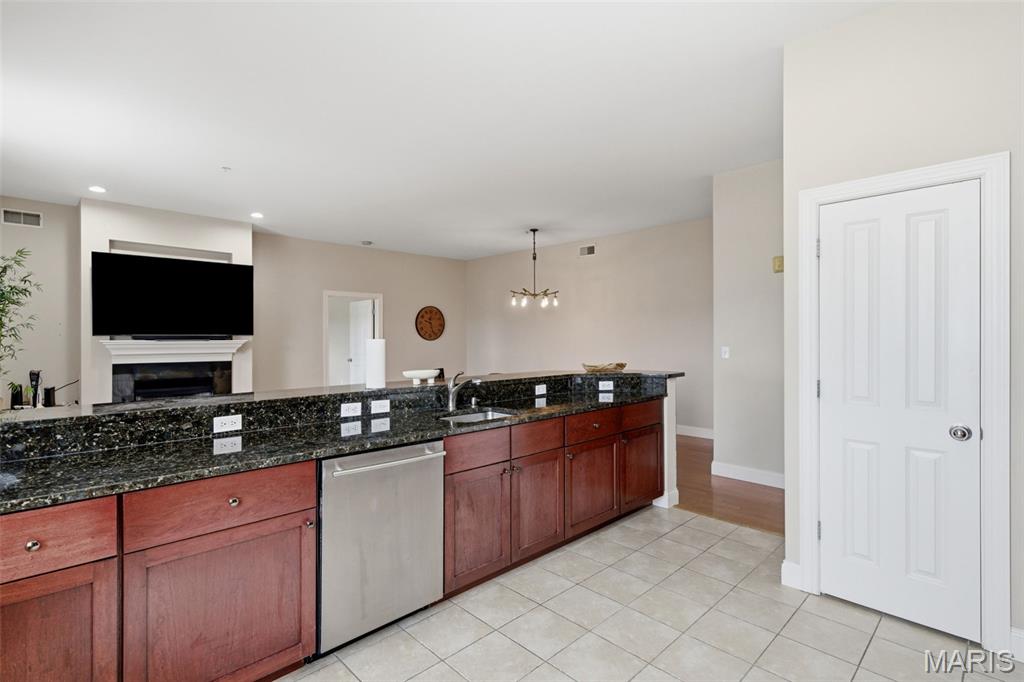 Georgian Condos - Residential