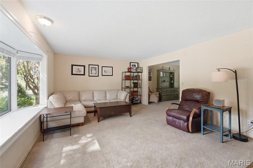 Montclaire Meadows 1st Add - Residential