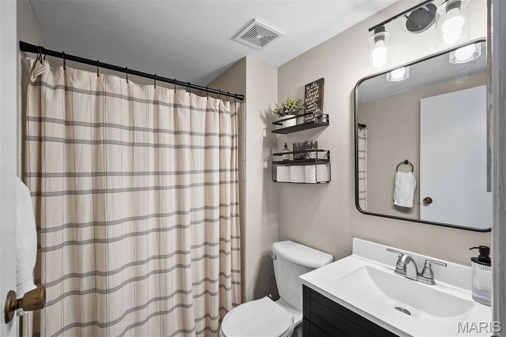 Sherwood Place Condo Eight - Residential