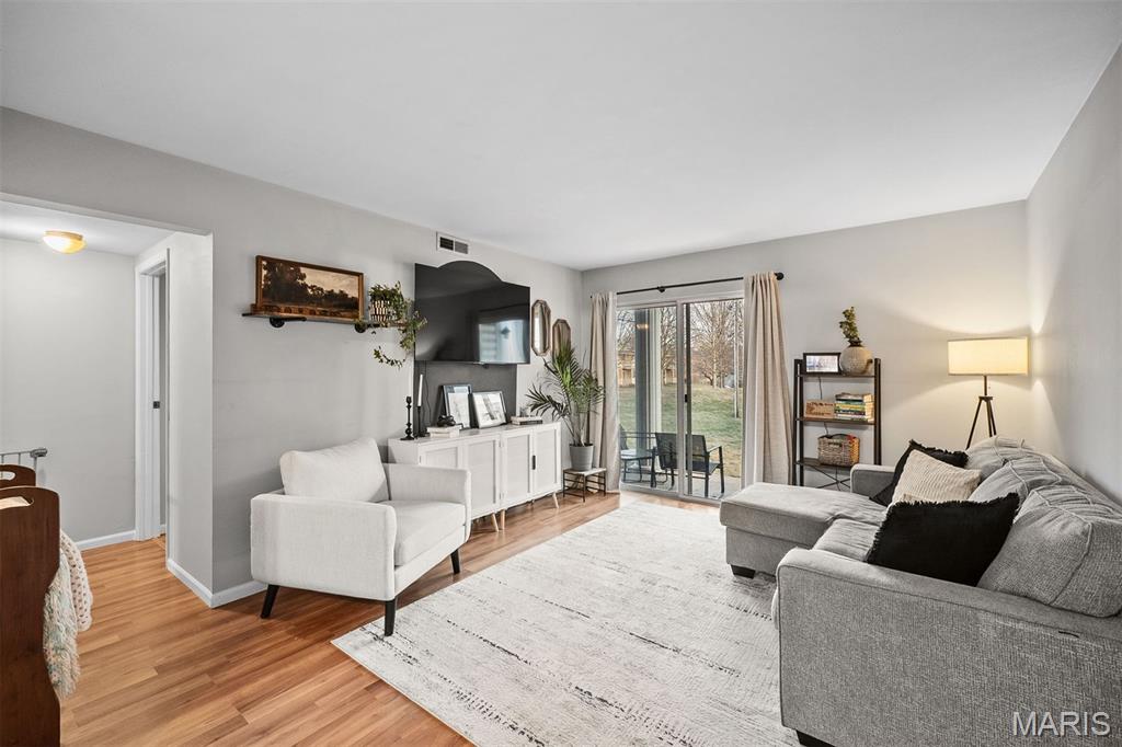 Sherwood Place Condo Eight - Residential