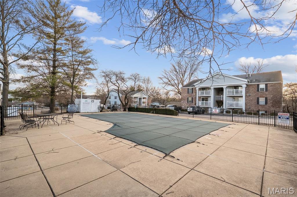 Sherwood Place Condo Eight - Residential