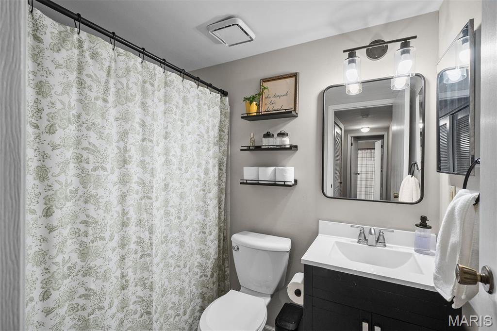 Sherwood Place Condo Eight - Residential