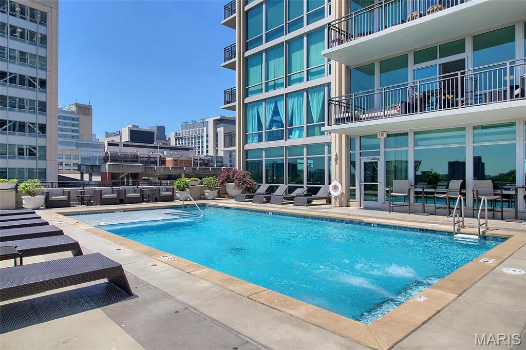 Park East Tower Condos - Residential Lease