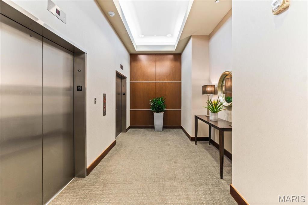 Park East Tower Condos - Residential Lease
