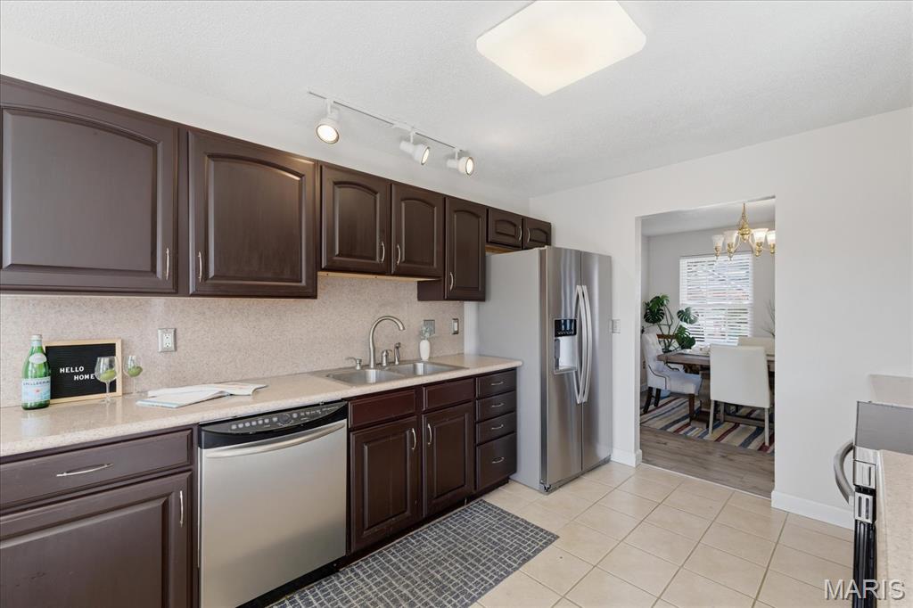 Fox Creek 2nd Add - Residential