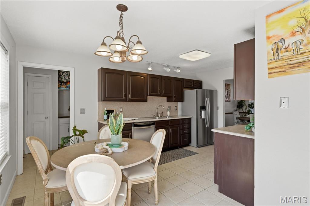 Fox Creek 2nd Add - Residential