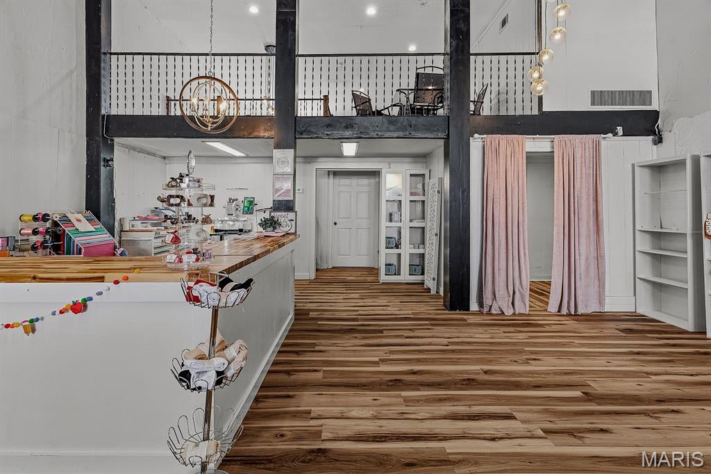 N/A - Commercial Sale