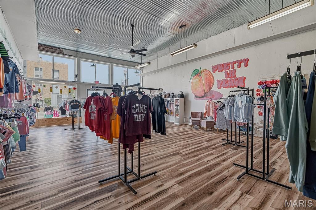 N/A - Commercial Sale