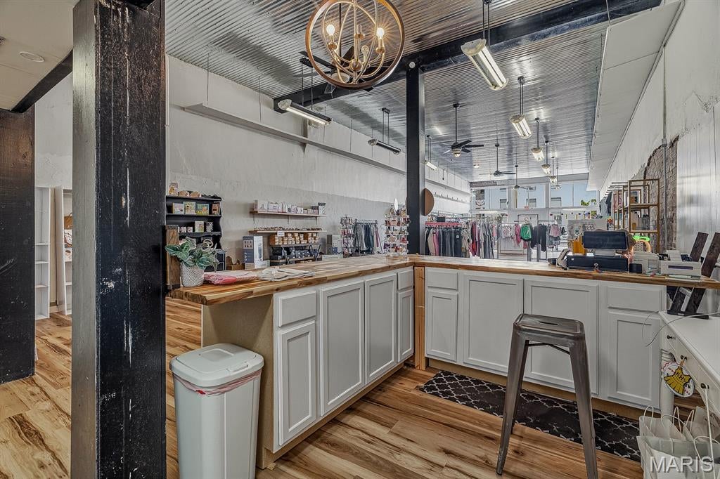 N/A - Commercial Sale
