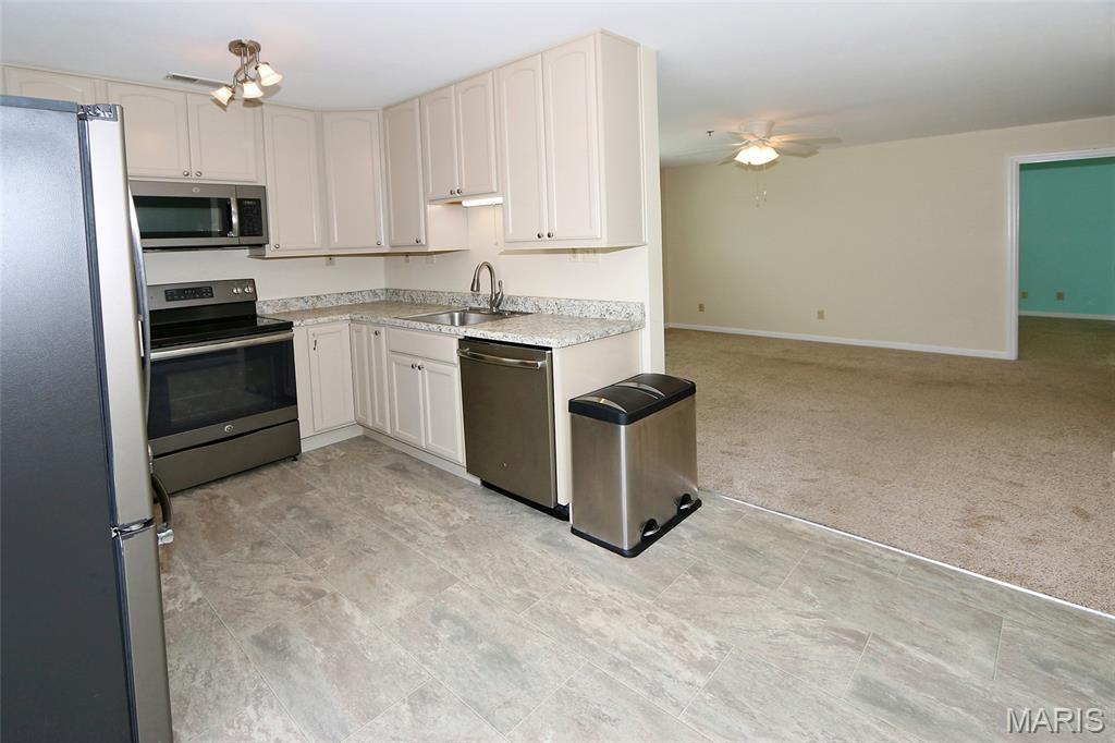 Victoria Crossing Iii Condo First - Residential