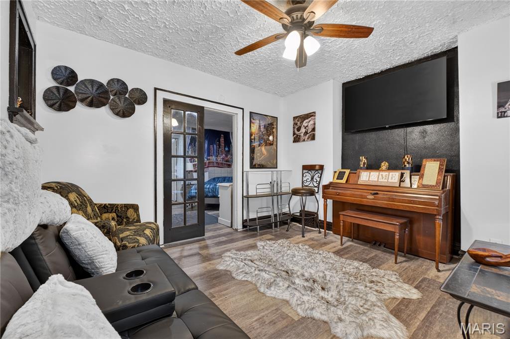Chouteau Place Add - Residential Income