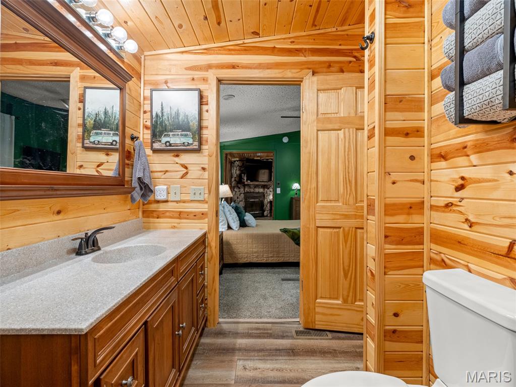 Lake Timberline 14 - Residential