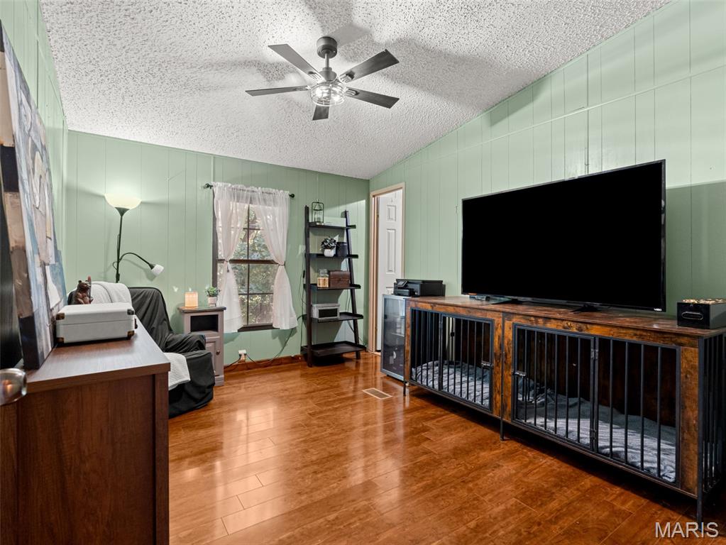 Lake Timberline 14 - Residential