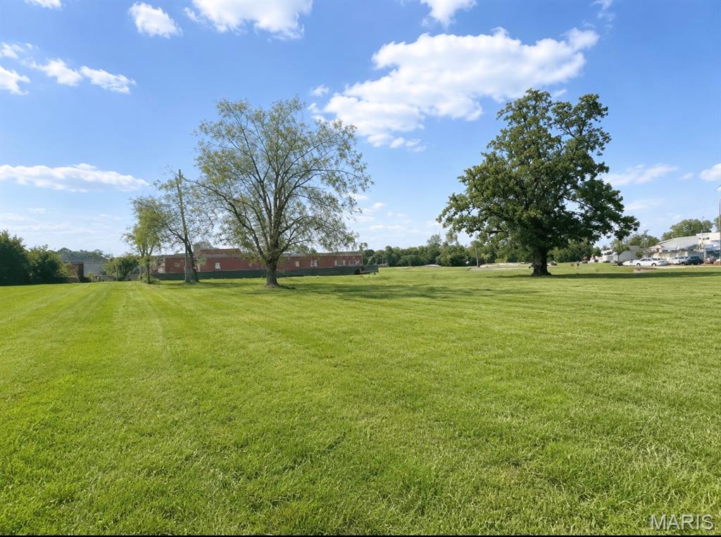 Build your dream home on this beautiful .528 acre lot located in the heart of Desloge! Enjoy the convenience of nearby shopping, dining, schools, and everyday amenities while being just steps away from the local park. Perfect for morning walks, family outings, and outdoor recreation. With a little over half an acre, this property offers plenty of space to design the one you've always envisioned while still enjoying the benefits of in-town living. Whether you're ready to build now or invest for the future, this is an excellent opportunity to own a spacious residential lot in a desirable location.