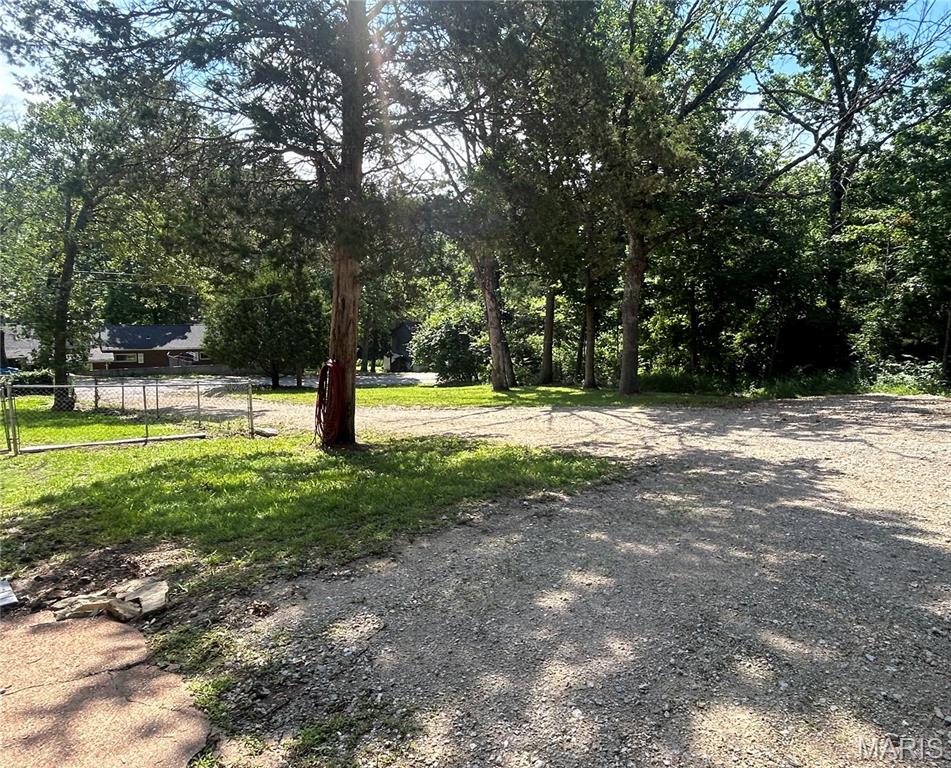 Lake Adelle 01 - Residential