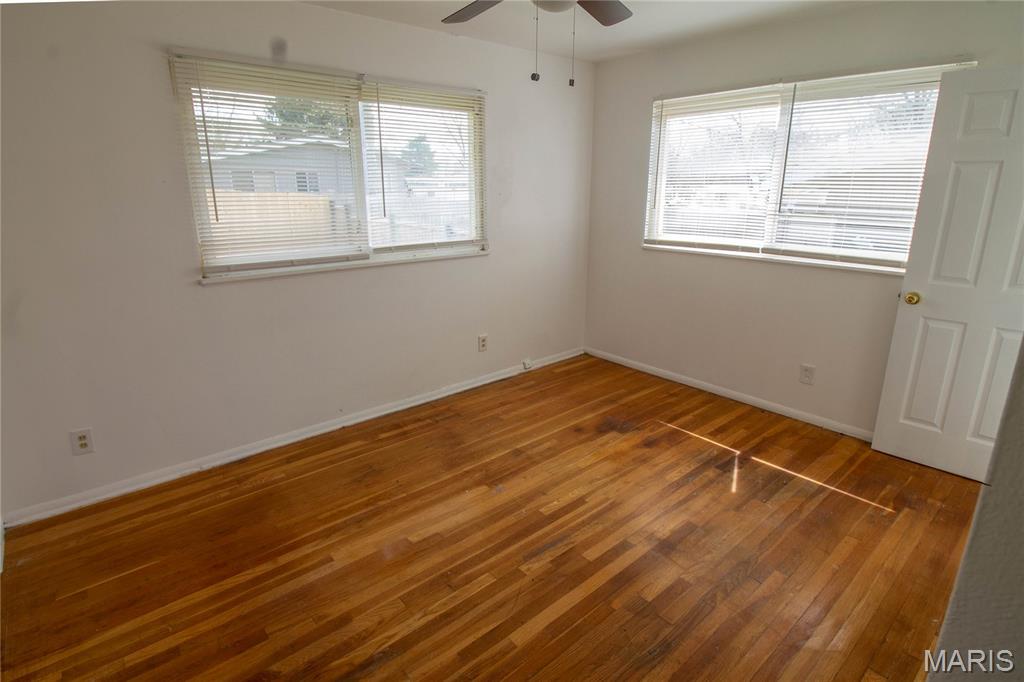 Hathaway Manor 14 - Residential Lease