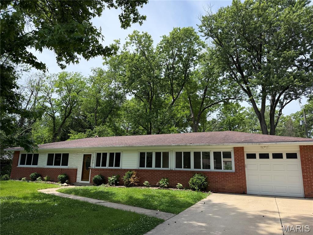 Hill-N-Dale - Residential Lease