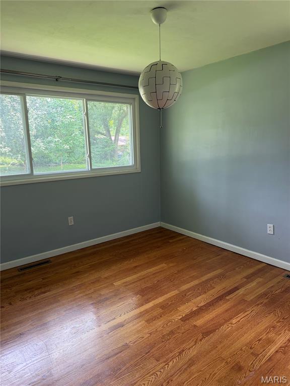 Hill-N-Dale - Residential Lease