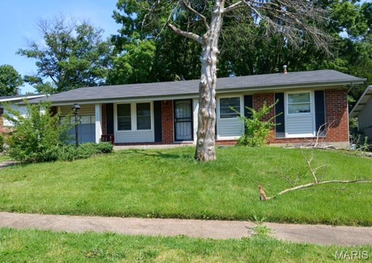 Charming ranch-style home featuring 3 bedrooms, 2 baths, and a full basement. This property offers a unique opportunity for comfortable living within a well-established community. Enjoy off-street parking and an attached garage, with convenient access to local amenities and major thoroughfares. Please do not disturb the occupant. Property is being sold occupied.