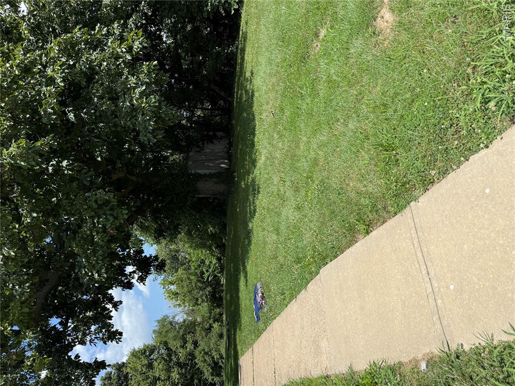 Town/Wright City - Commercial Sale