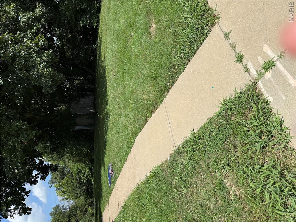 Town/Wright City - Commercial Sale