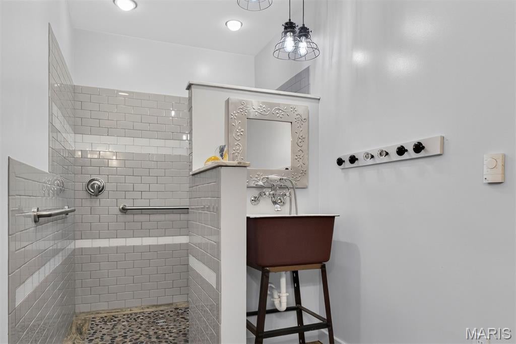 Moon Brothers Lofts - Residential