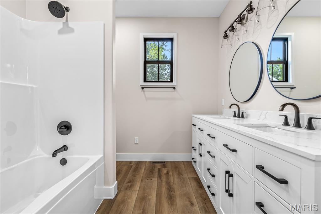 Robert Tetleys Addition - Residential