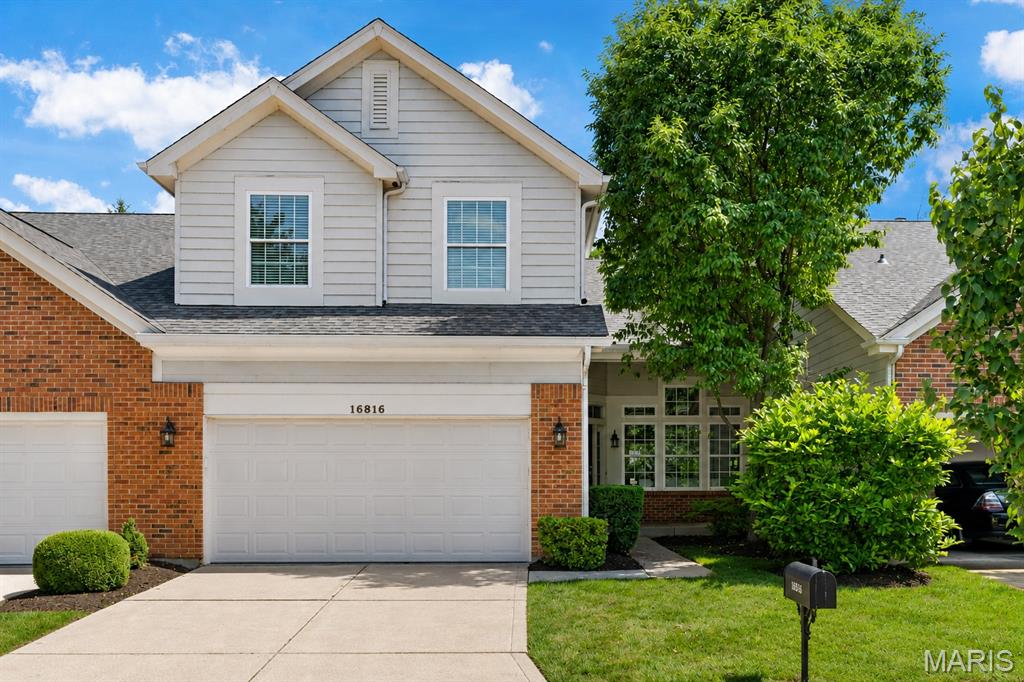 Villas at Chesterfield Bluffs - Residential