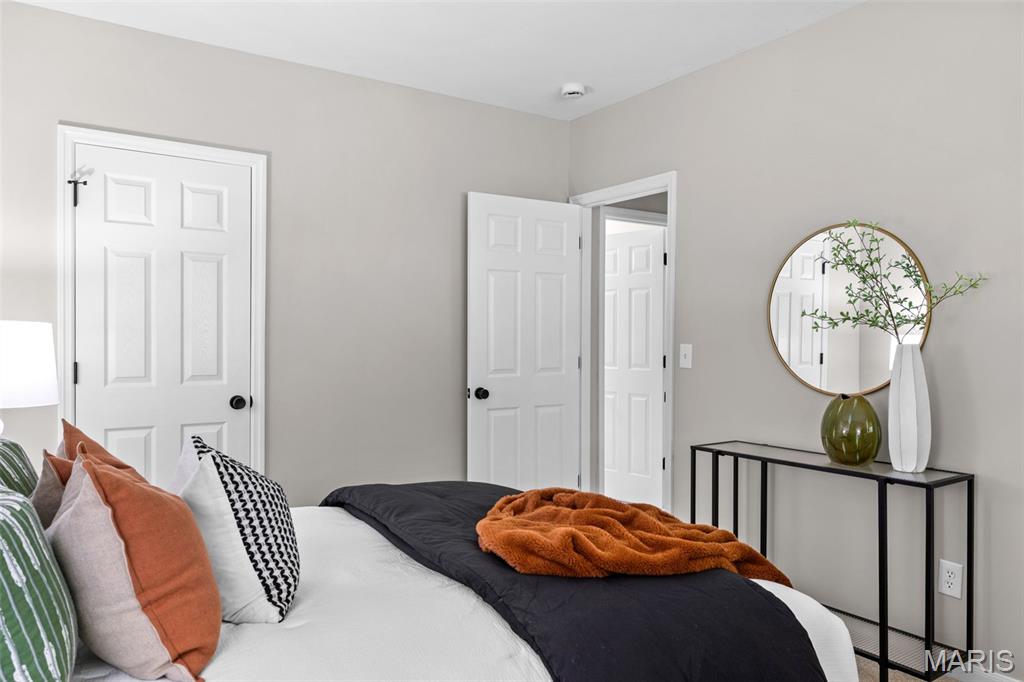 Villas at Chesterfield Bluffs - Residential
