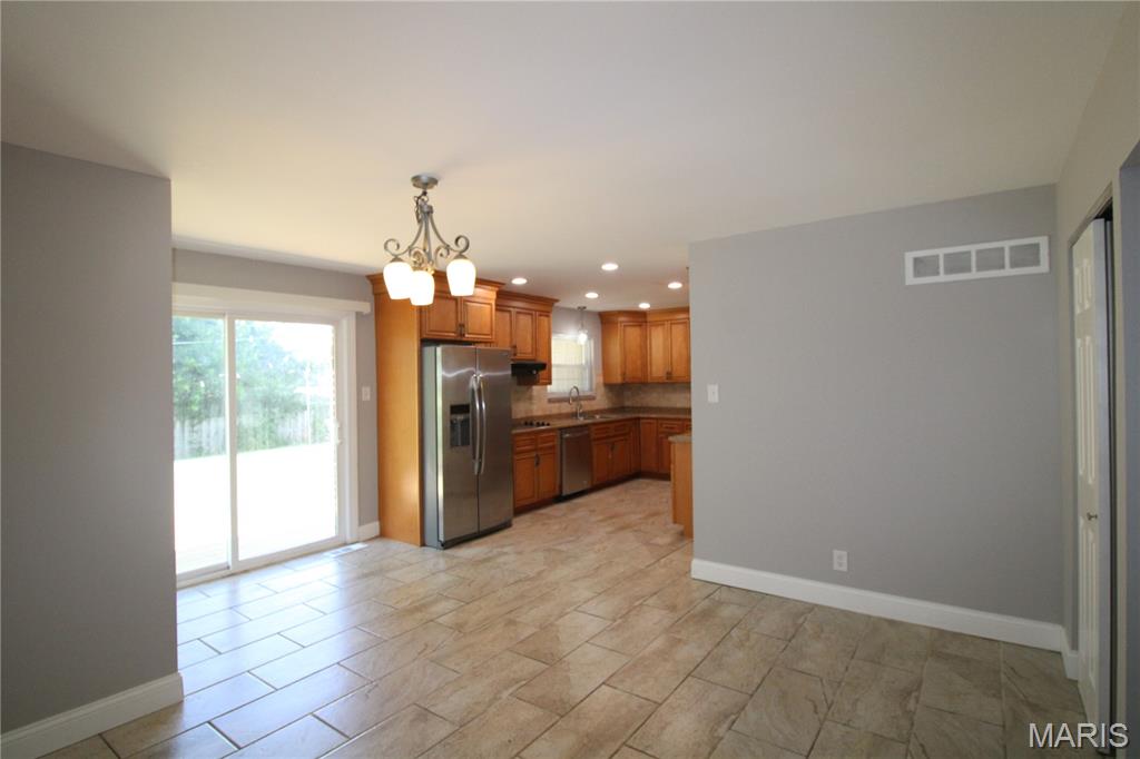 Creve Coeur Estates - Residential Lease