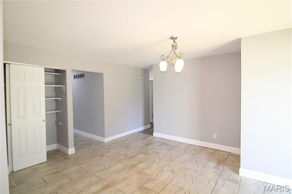 Creve Coeur Estates - Residential Lease