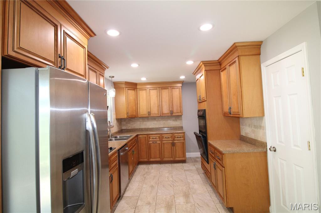 Creve Coeur Estates - Residential Lease