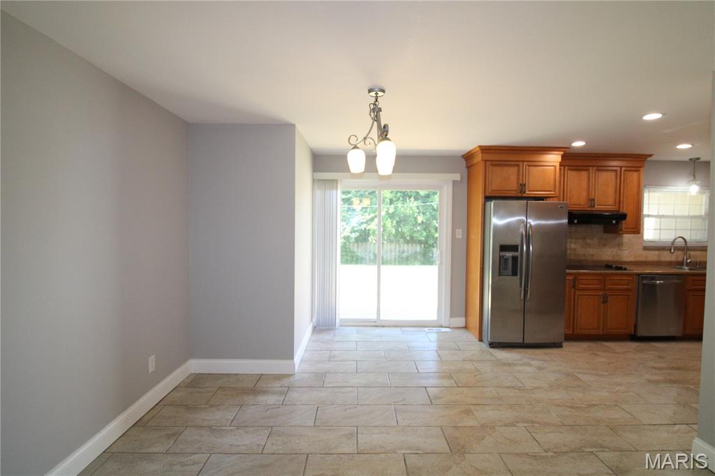 Creve Coeur Estates - Residential Lease
