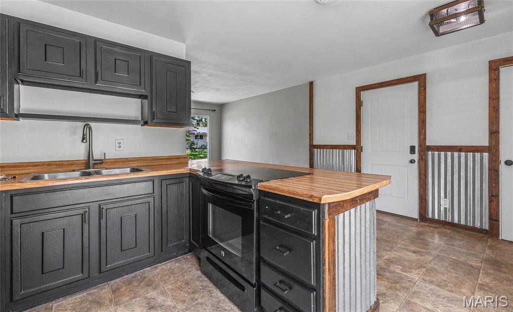Elmwood Sub - Residential