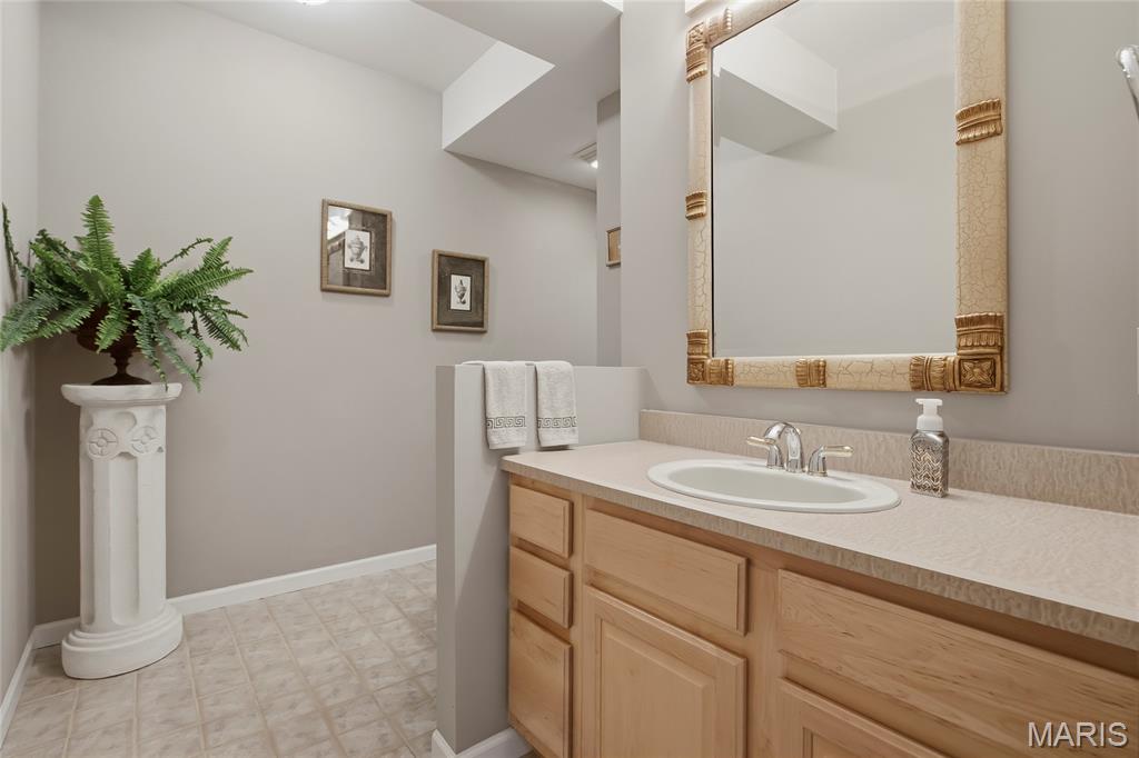Williamsburg On The Green - Residential