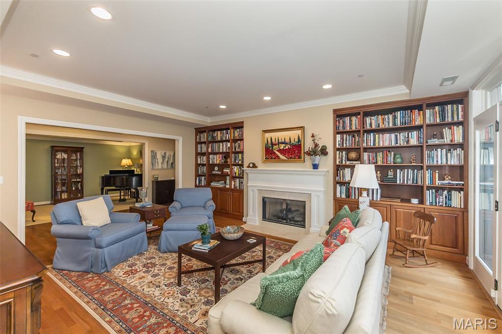 Brighton Way Condo - Residential