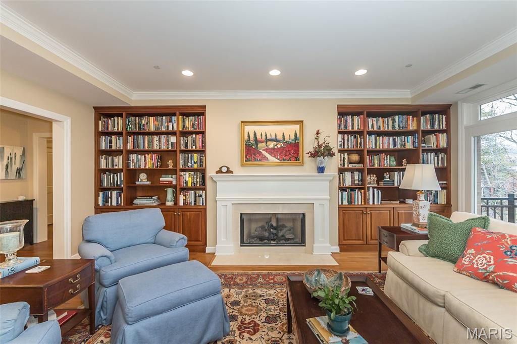 Brighton Way Condo - Residential