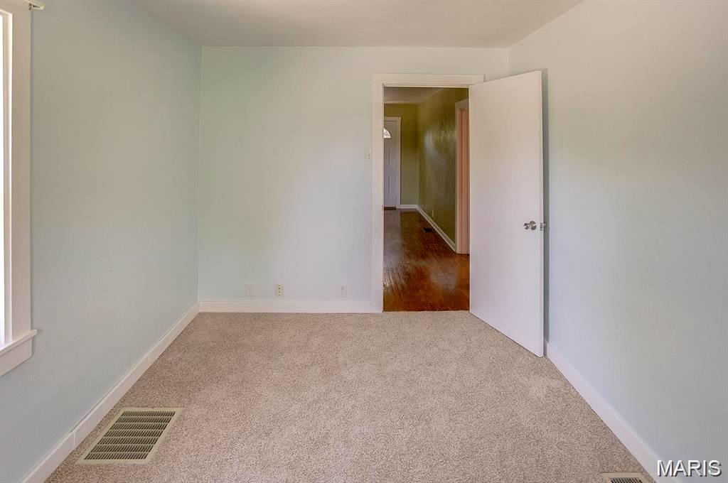 NOT IN A SUBDIVISION - Residential Lease