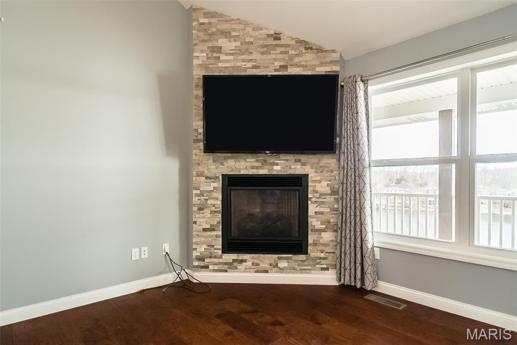 TERRE DU LAC - Residential Lease