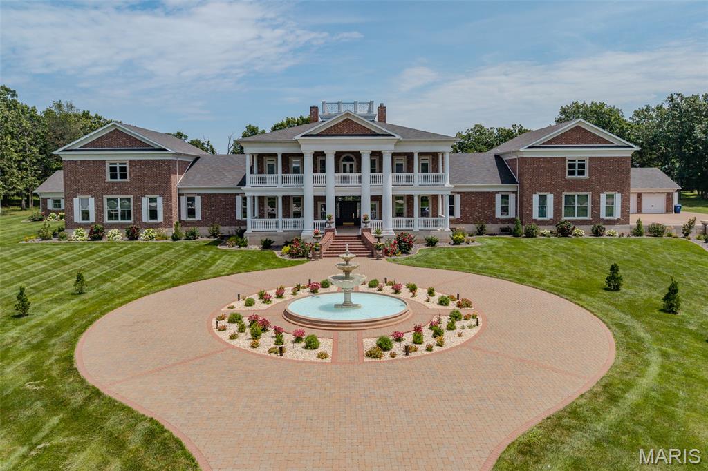 Fox Run Manors - Residential