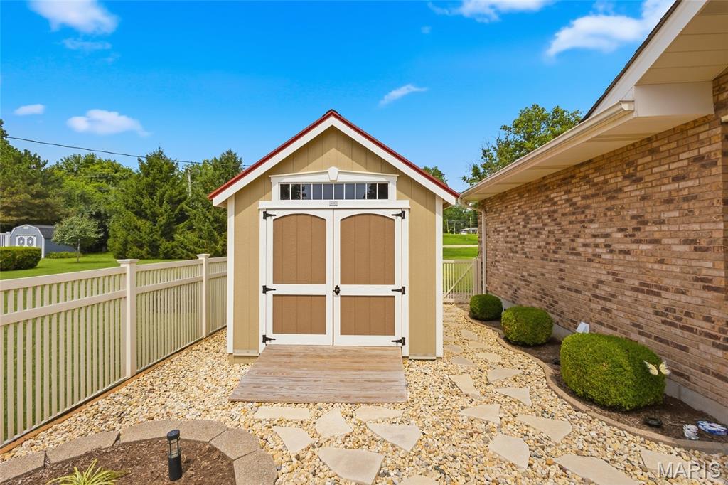 Sharon Lane - Residential