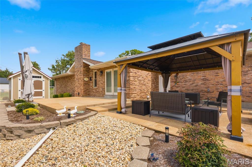 Sharon Lane - Residential