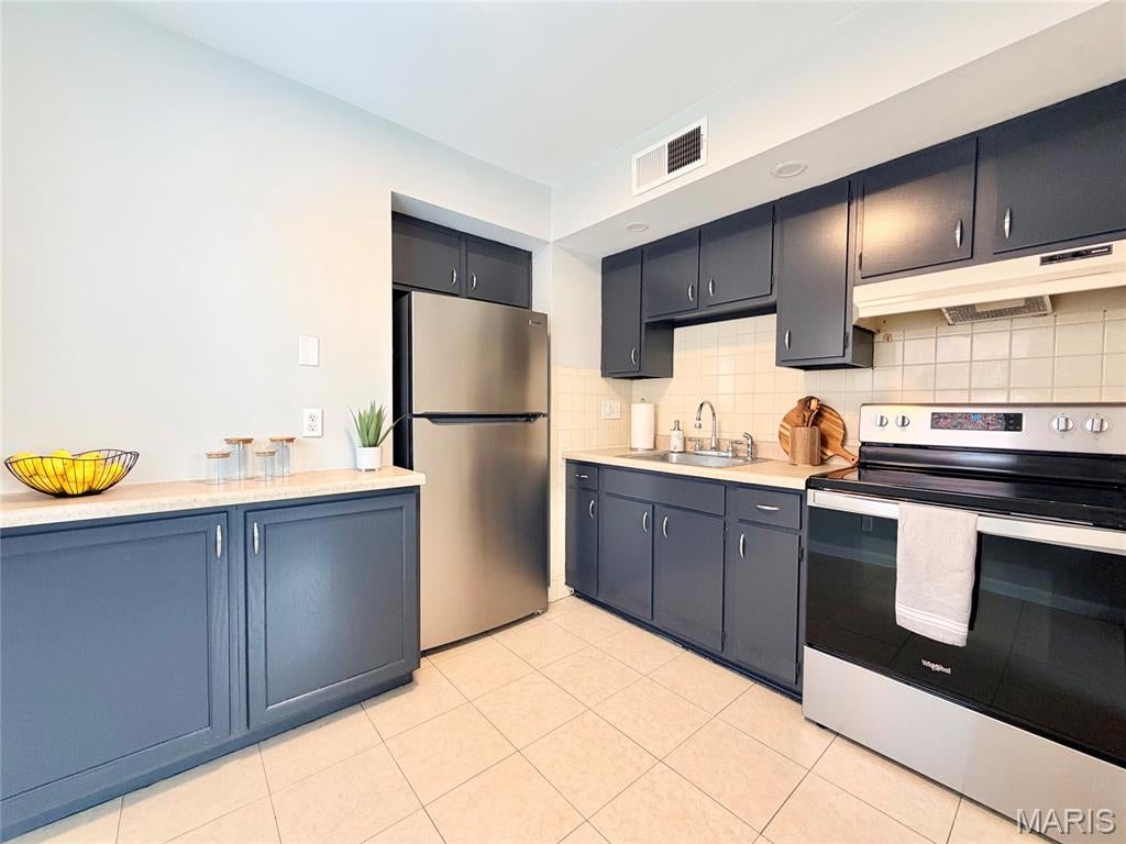 Germania on the Green - Residential Lease