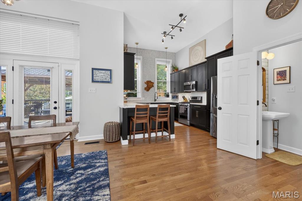 Lynch Add - Residential