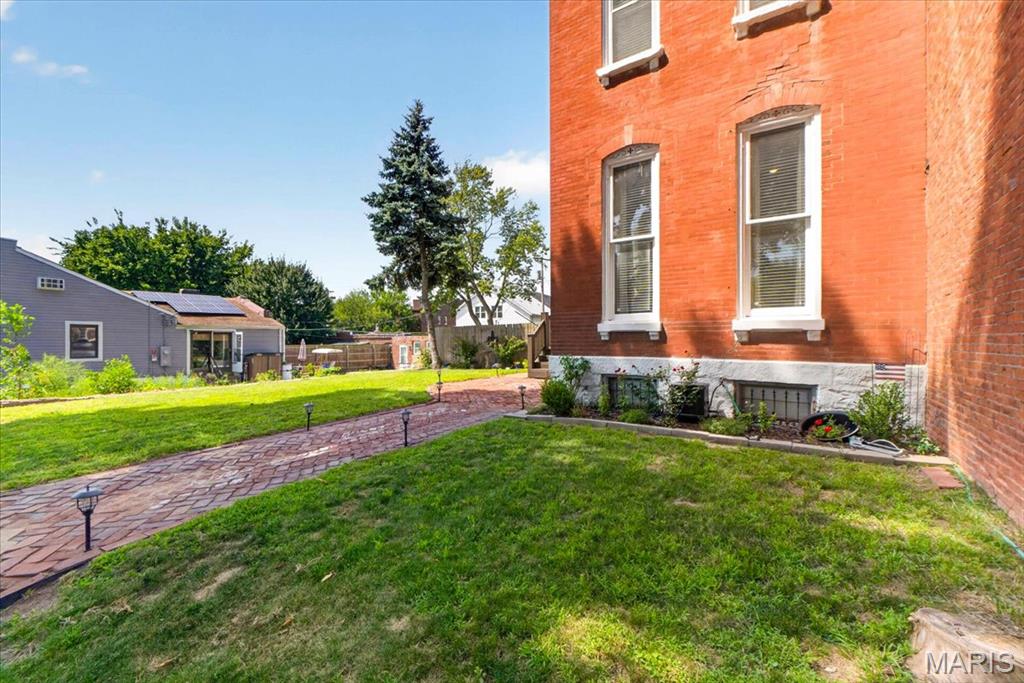 Lynch Add - Residential