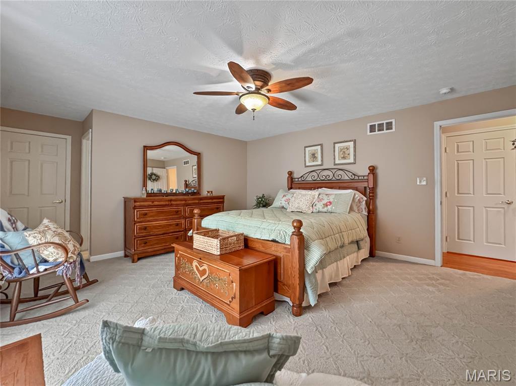 Not in A subdivision - Residential