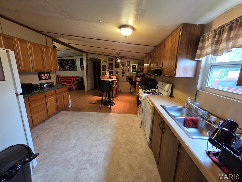 Maynor Terrace - Residential