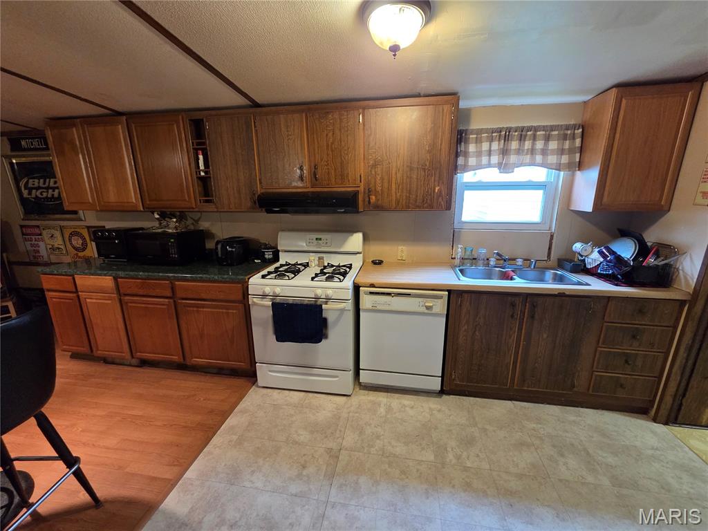 Maynor Terrace - Residential