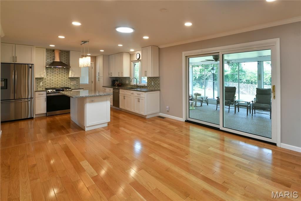 Orchard Lakes 1 - Residential Lease