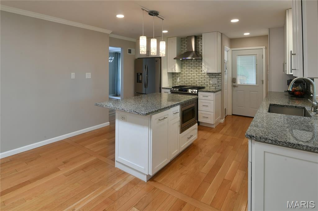Orchard Lakes 1 - Residential Lease